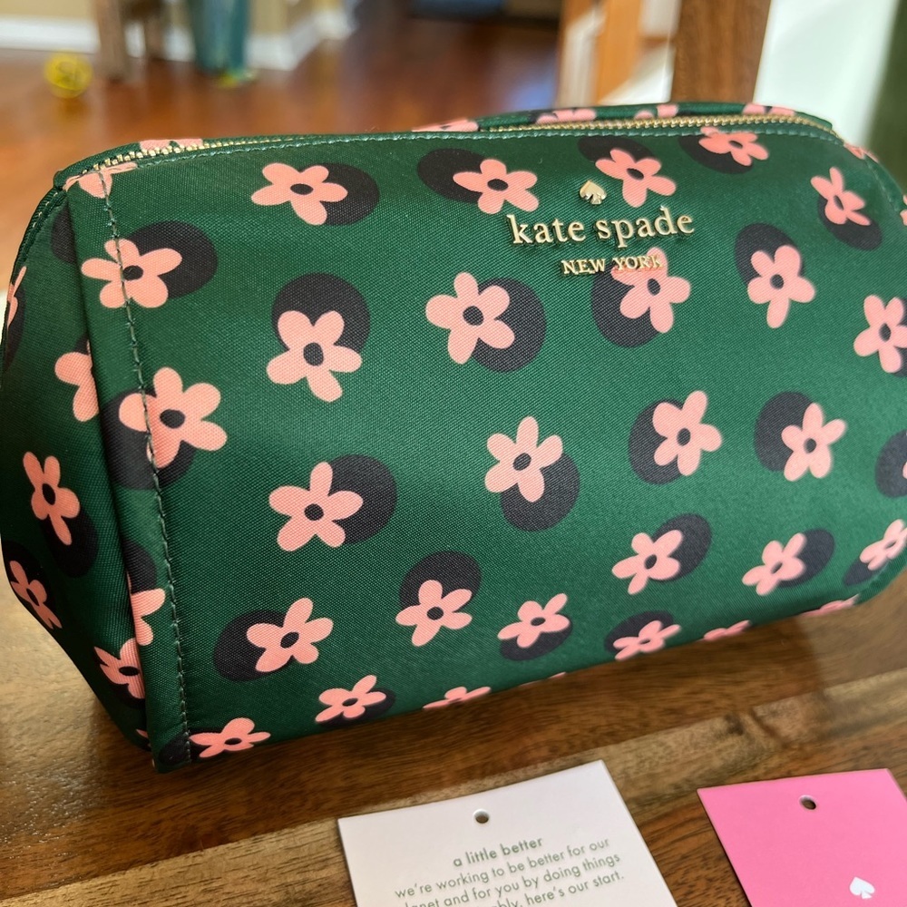 kate spade the little better floral travel case - Picture 1 of 9